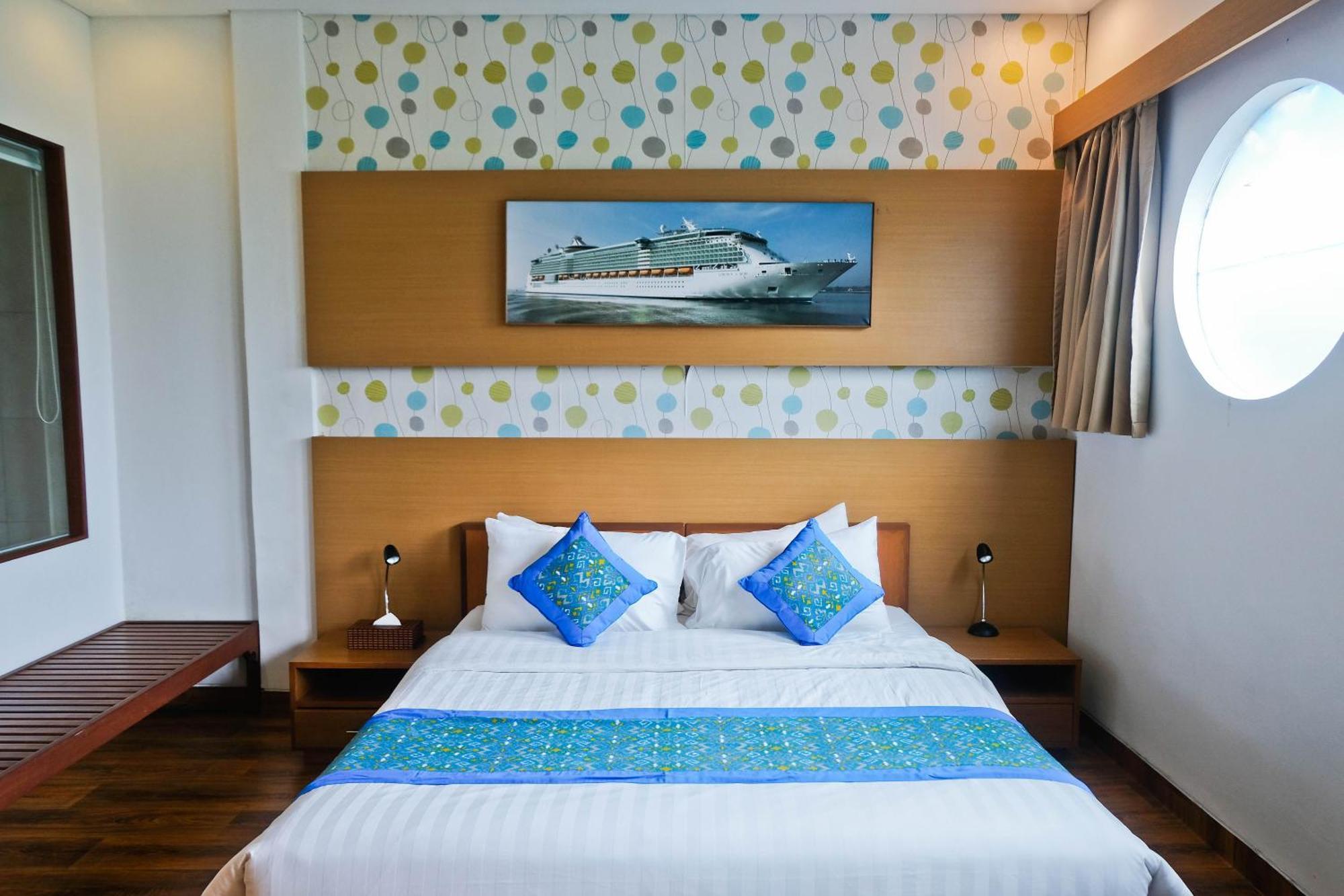 Graha Wiyata Hotel ทานาล็อต ภายนอก รูปภาพ