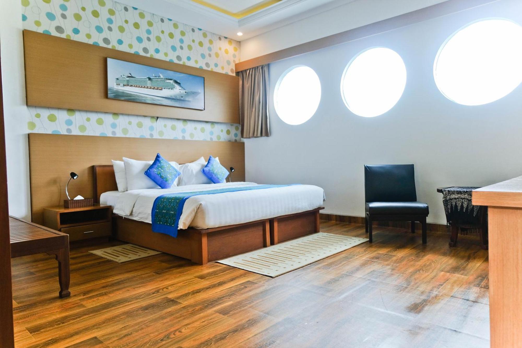 Graha Wiyata Hotel ทานาล็อต ภายนอก รูปภาพ